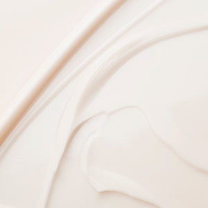 Concentrated Ginseng Renewing Cream Mini, korean cream, texture shot