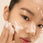 Sulwhasoo Gentle Cleansing Foam, facial cleanser, model applying product to face