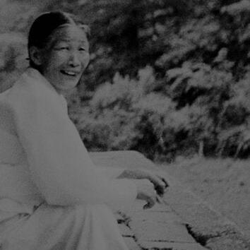 Madam Yun Dok-jeong’ sitting outside